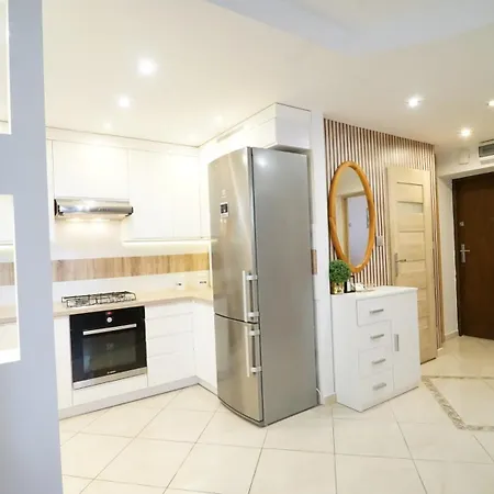 Every Sky Nadrzeczna 10 شقة كارباش