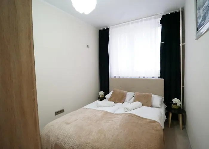 Every Sky Nadrzeczna 10 * كارباش