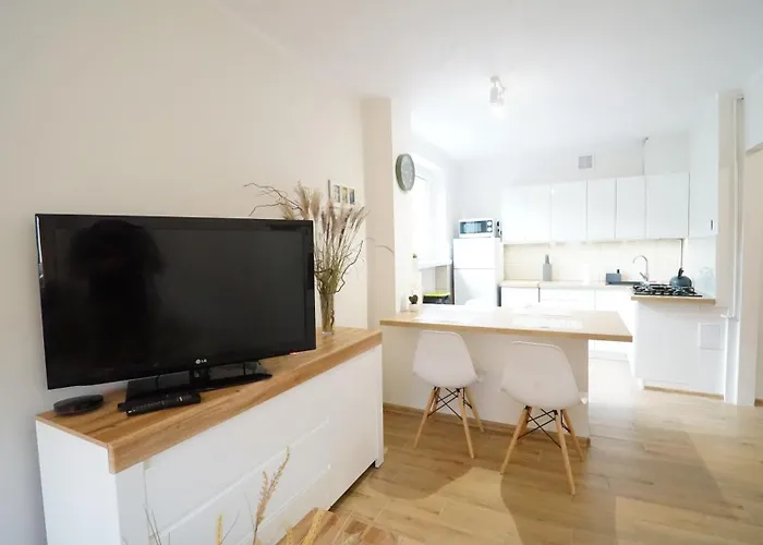 Every Sky Nadrzeczna 10 كارباش