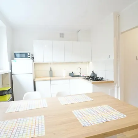 Every Sky Nadrzeczna 10 *